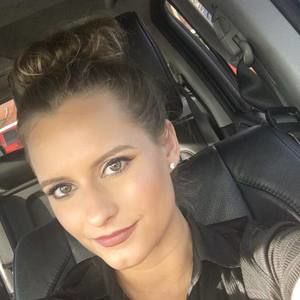 Meet your Posher, Brianna